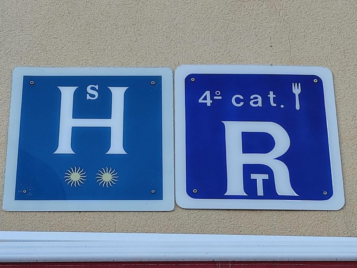 Hostal Restaurante El Abad Abadía Exteriör bild