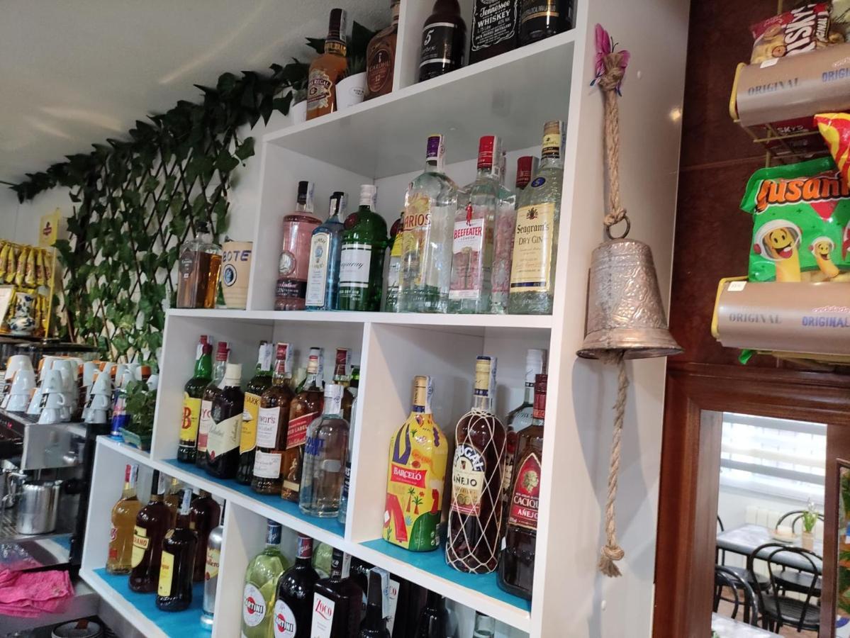 Hostal Restaurante El Abad Abadía Exteriör bild