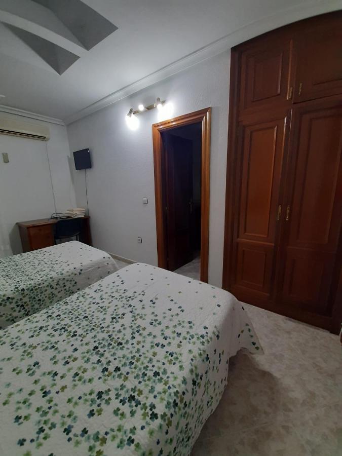 Hostal Restaurante El Abad Abadía Exteriör bild